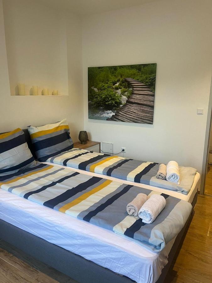 Santa Lucia Apartments Bodensdorf Bagian luar foto